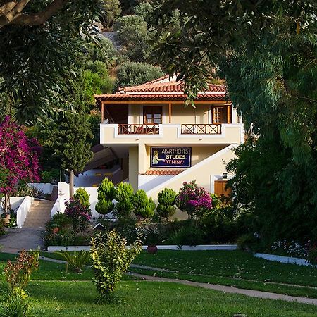 Kerveli Athina Studio Apartments المظهر الخارجي الصورة
