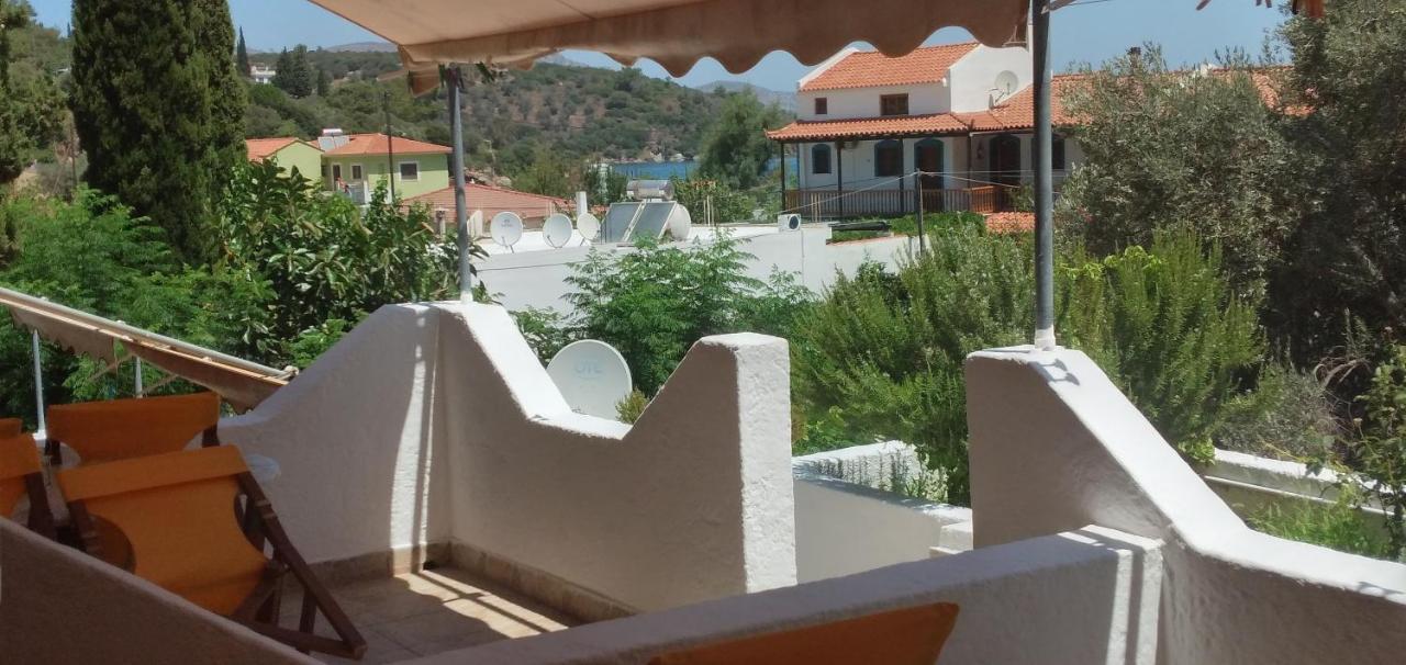 Kerveli Athina Studio Apartments المظهر الخارجي الصورة