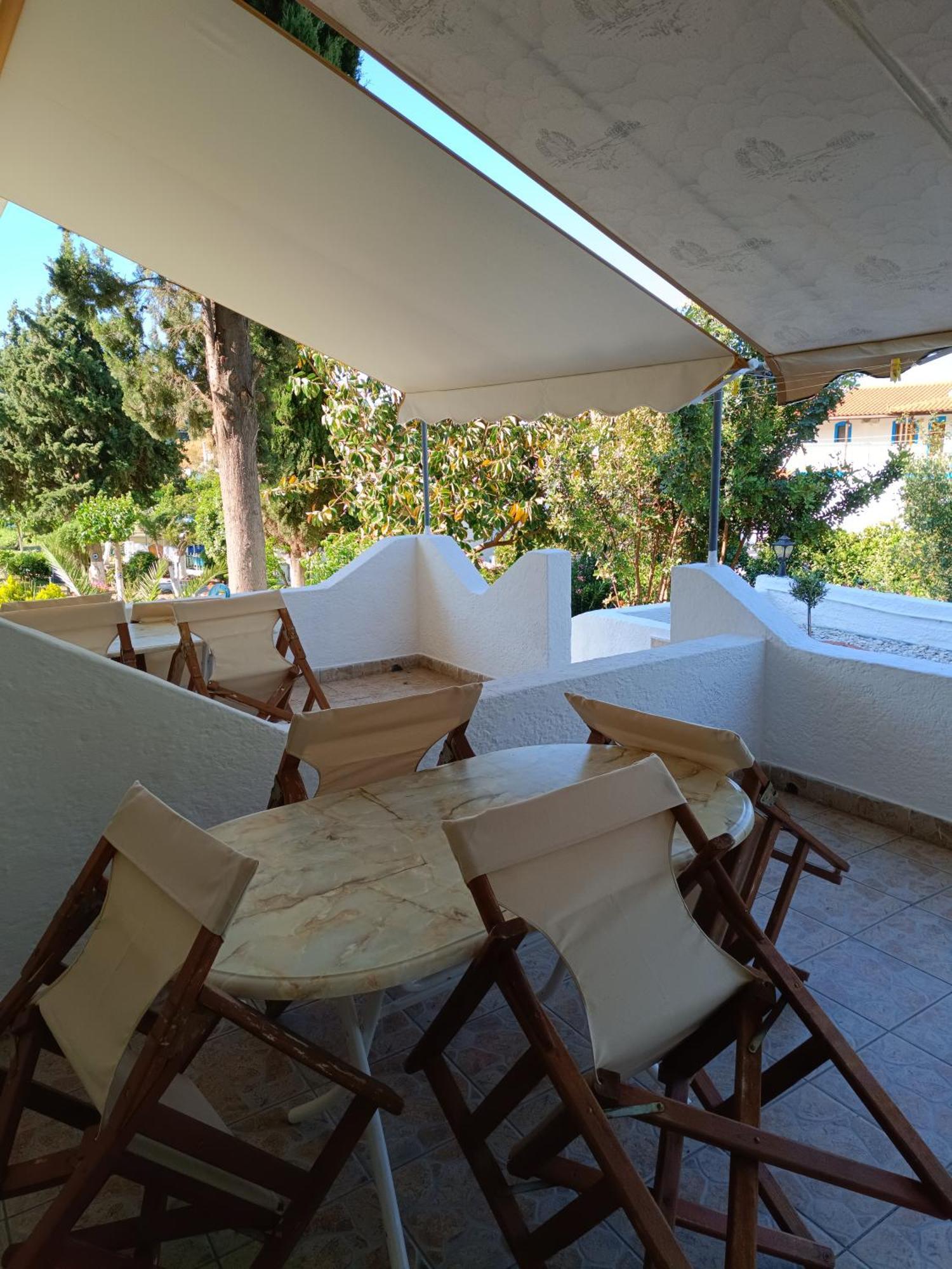 Kerveli Athina Studio Apartments المظهر الخارجي الصورة